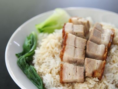 ข้าวหมูกรอบ