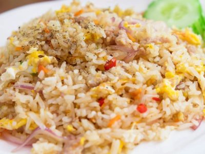 ข้าวผัดปลาเค็ม