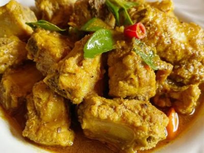 แกงคั่วหมู